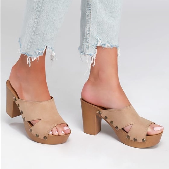 🎀 Lulus Taupe Suede Wooden Platforms {PROMO ITEM} - Picture 2 of 4